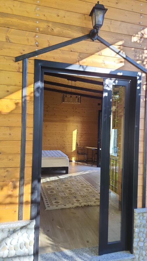 Room With Private Garden ชโคเดอร์ ภายนอก รูปภาพ