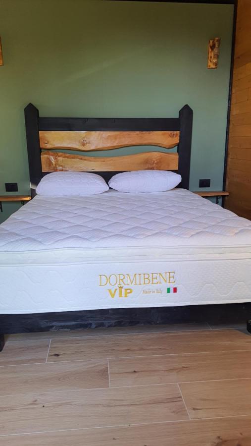 Room With Private Garden ชโคเดอร์ ภายนอก รูปภาพ