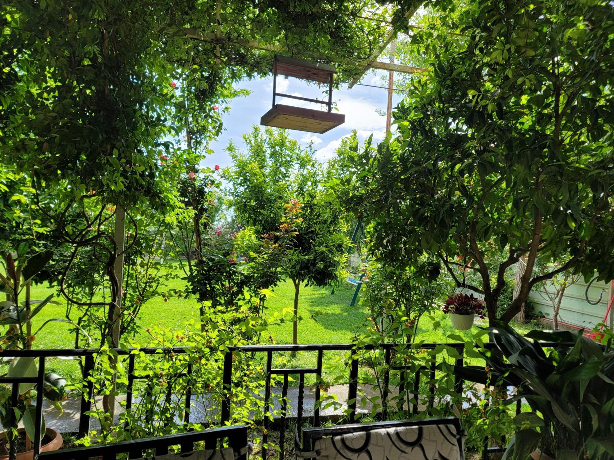 Room With Private Garden ชโคเดอร์ ภายนอก รูปภาพ